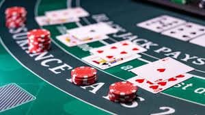 Live-dealer tournament bracket during Liga 1 season